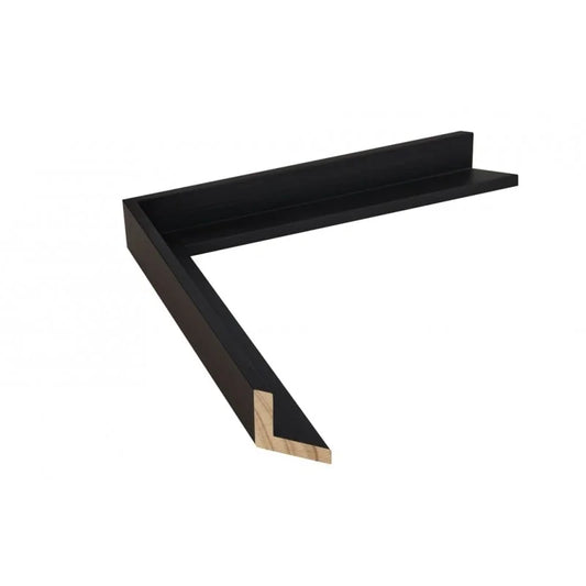 Siyah Dokulu Ahşap Çerçeve