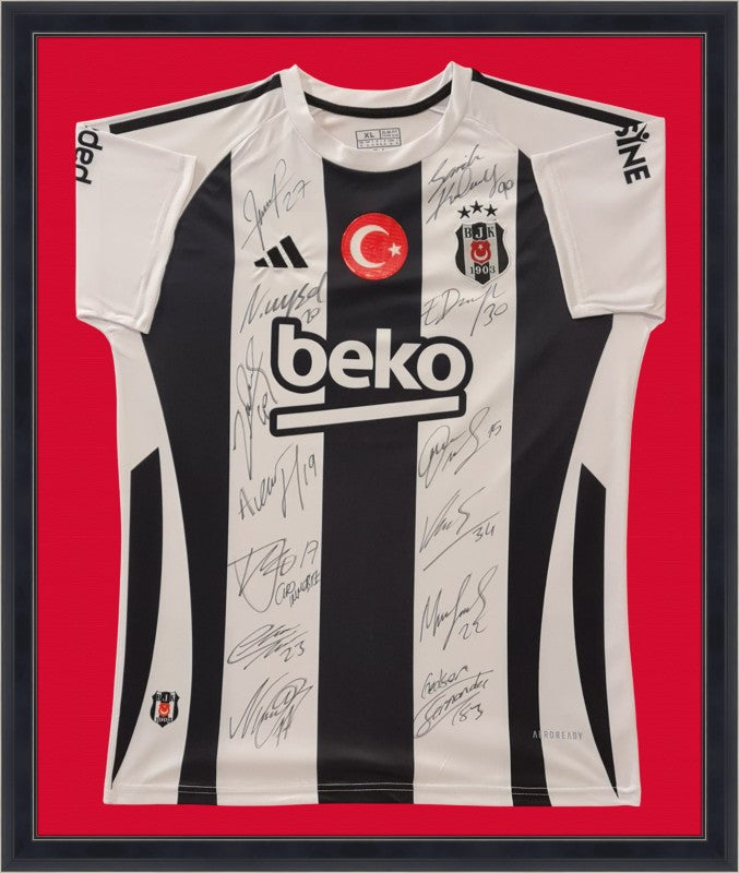 Kişiye Özel Forma Çerçeveleme – Özelleştirilebilir Ahşap Çerçeve ve Paspartu - Siyah / Beyaz