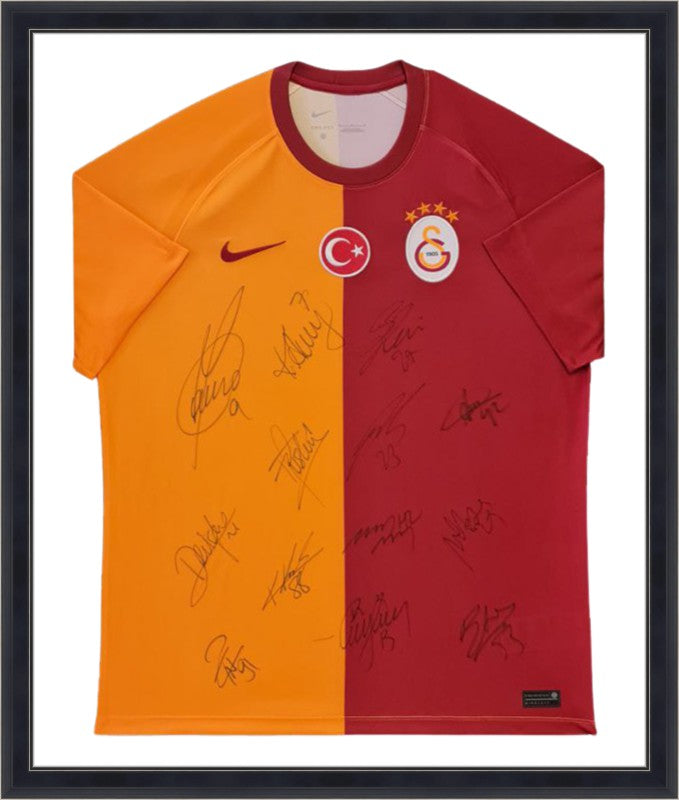 Kişiye Özel Forma Çerçeveleme – Özelleştirilebilir Ahşap Çerçeve ve Paspartu - Sarı / Kırmızı