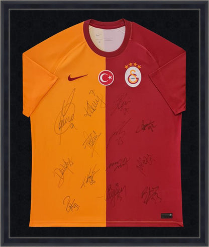 Kişiye Özel Forma Çerçeveleme – Özelleştirilebilir Ahşap Çerçeve ve Paspartu - Sarı / Kırmızı