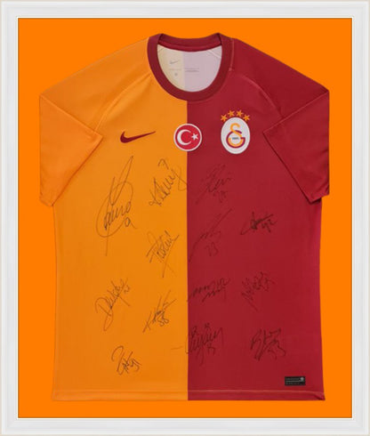 Kişiye Özel Forma Çerçeveleme – Özelleştirilebilir Ahşap Çerçeve ve Paspartu - Sarı / Kırmızı