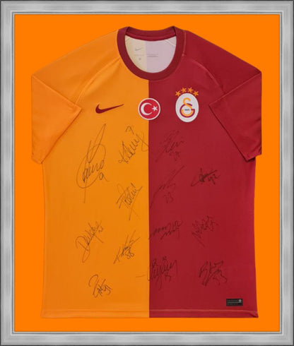 Kişiye Özel Forma Çerçeveleme – Özelleştirilebilir Ahşap Çerçeve ve Paspartu - Sarı / Kırmızı