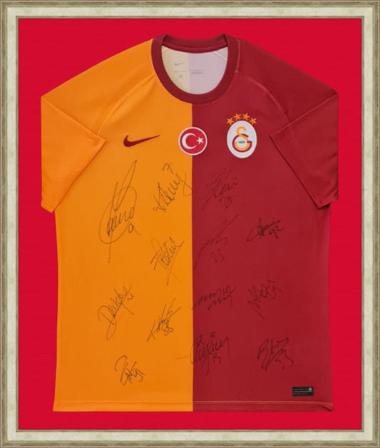 Kişiye Özel Forma Çerçeveleme – Özelleştirilebilir Ahşap Çerçeve ve Paspartu - Sarı / Kırmızı