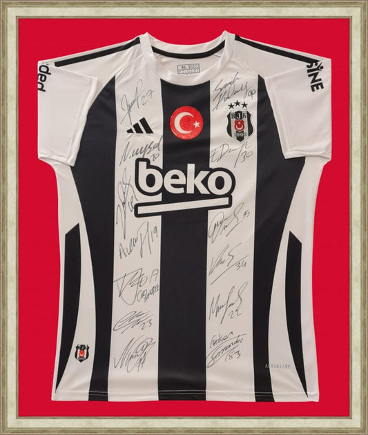 Kişiye Özel Forma Çerçeveleme – Özelleştirilebilir Ahşap Çerçeve ve Paspartu - Siyah / Beyaz