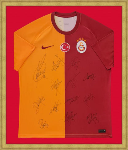 Kişiye Özel Forma Çerçeveleme – Özelleştirilebilir Ahşap Çerçeve ve Paspartu - Sarı / Kırmızı