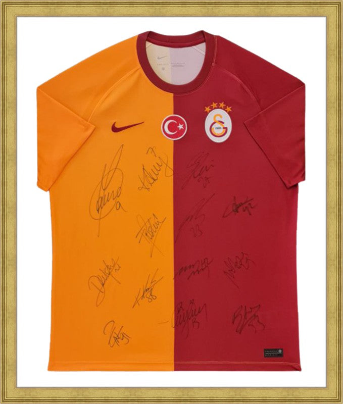 Kişiye Özel Forma Çerçeveleme – Özelleştirilebilir Ahşap Çerçeve ve Paspartu - Sarı / Kırmızı