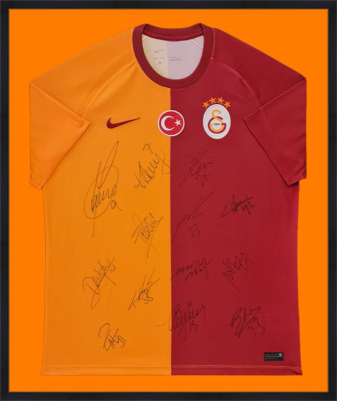 Kişiye Özel Forma Çerçeveleme – Özelleştirilebilir Ahşap Çerçeve ve Paspartu - Sarı / Kırmızı