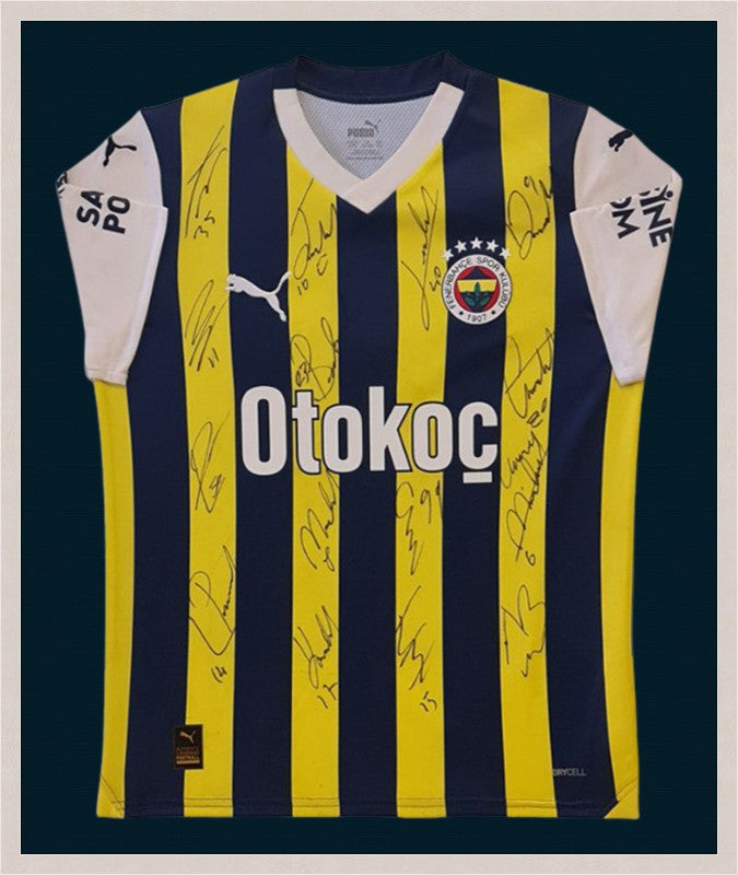 Kişiye Özel Forma Çerçeveleme – Özelleştirilebilir Ahşap Çerçeve ve Paspartu - Sarı / Lacivert