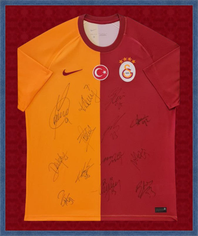 Kişiye Özel Forma Çerçeveleme – Özelleştirilebilir Ahşap Çerçeve ve Paspartu - Sarı / Kırmızı