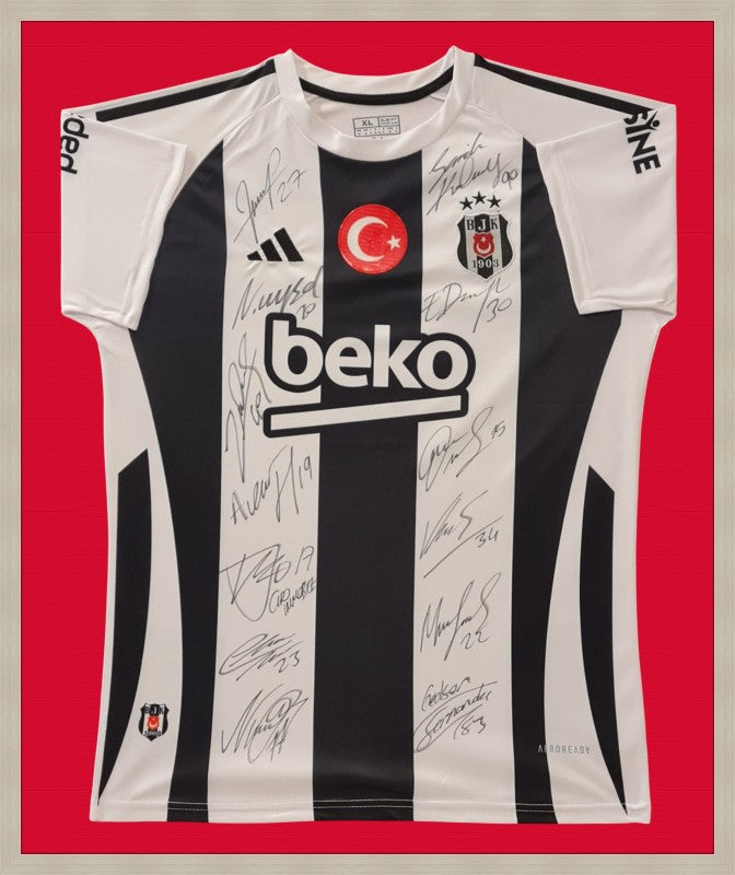 Kişiye Özel Forma Çerçeveleme – Özelleştirilebilir Ahşap Çerçeve ve Paspartu - Siyah / Beyaz