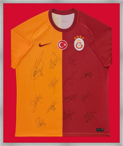 Kişiye Özel Forma Çerçeveleme – Özelleştirilebilir Ahşap Çerçeve ve Paspartu - Sarı / Kırmızı