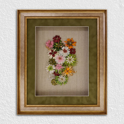 Altın / Gümüş Ahşap Çerçeve - Kırmızı Zeminli