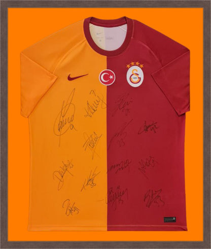 Kişiye Özel Forma Çerçeveleme – Özelleştirilebilir Ahşap Çerçeve ve Paspartu - Sarı / Kırmızı