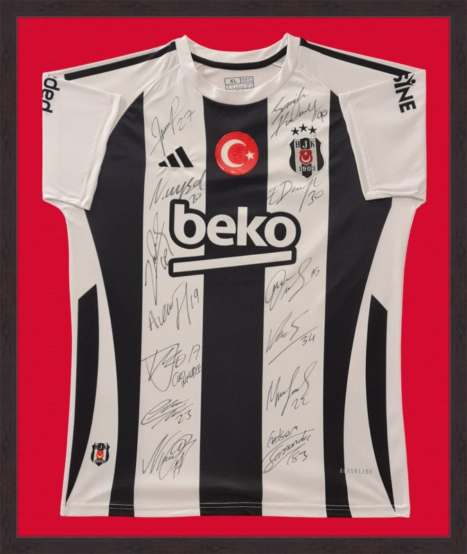 Kişiye Özel Forma Çerçeveleme – Özelleştirilebilir Ahşap Çerçeve ve Paspartu - Siyah / Beyaz