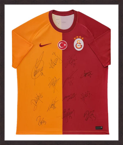 Kişiye Özel Forma Çerçeveleme – Özelleştirilebilir Ahşap Çerçeve ve Paspartu - Sarı / Kırmızı