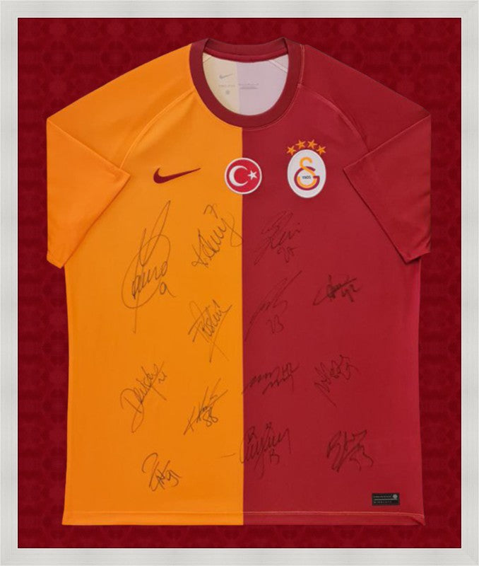 Kişiye Özel Forma Çerçeveleme – Özelleştirilebilir Ahşap Çerçeve ve Paspartu - Sarı / Kırmızı