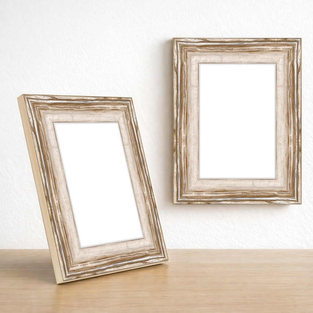Gümüş Eskitme Ahşap Fotoğraf Çerçevesi – Masaüstü & Duvar Tipi (35 mm)